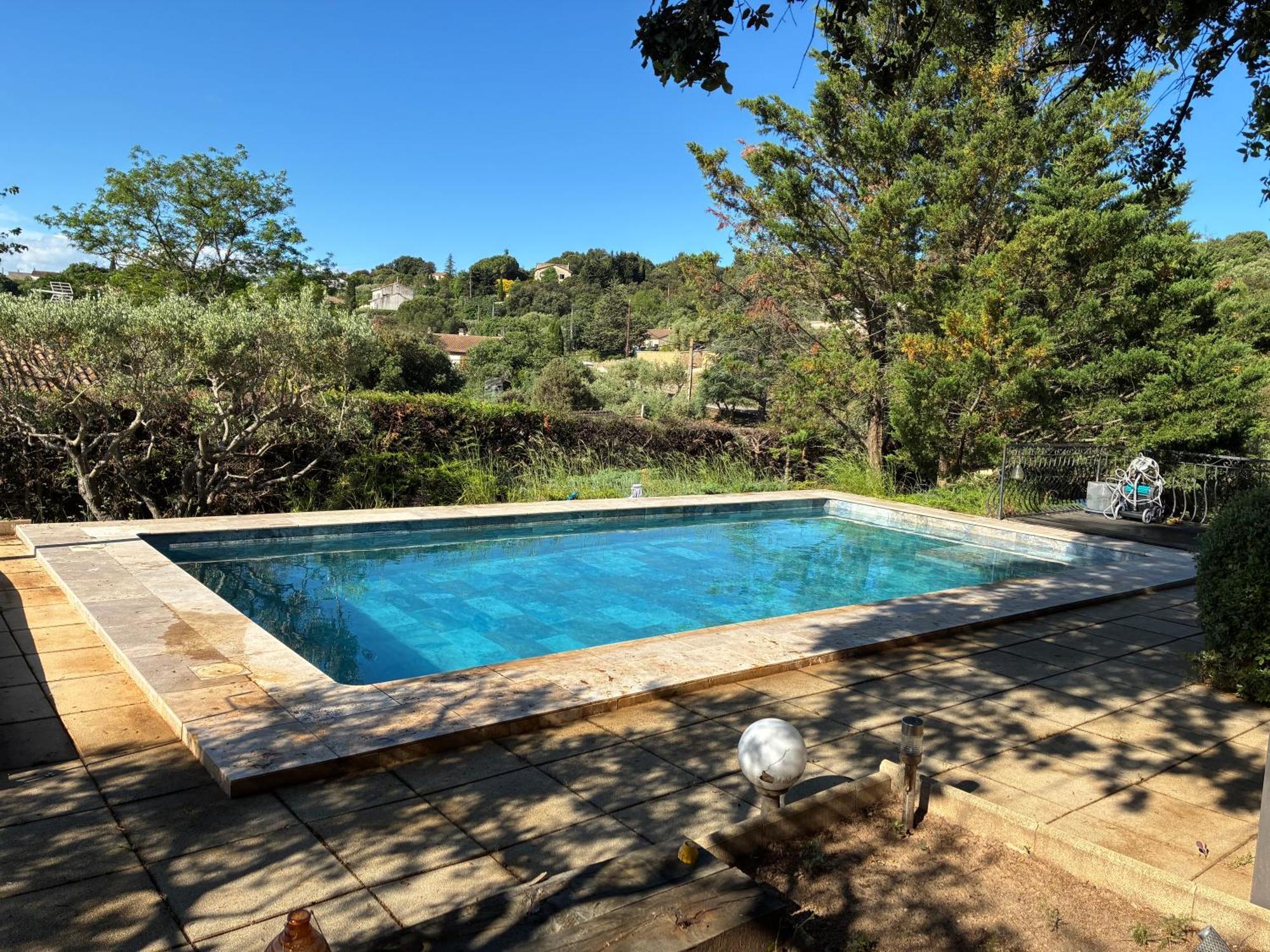 Gite 2 Chambres Avec Piscine Sernhac Esterno foto